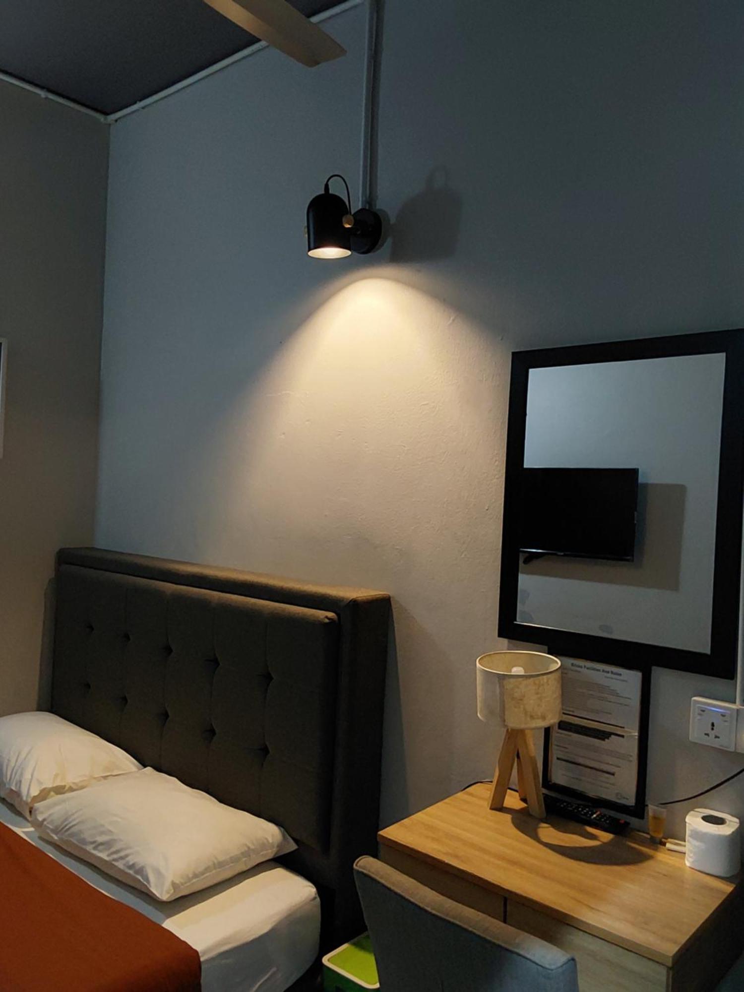 Bricks Cameron Hostel タナ・ラタ エクステリア 写真