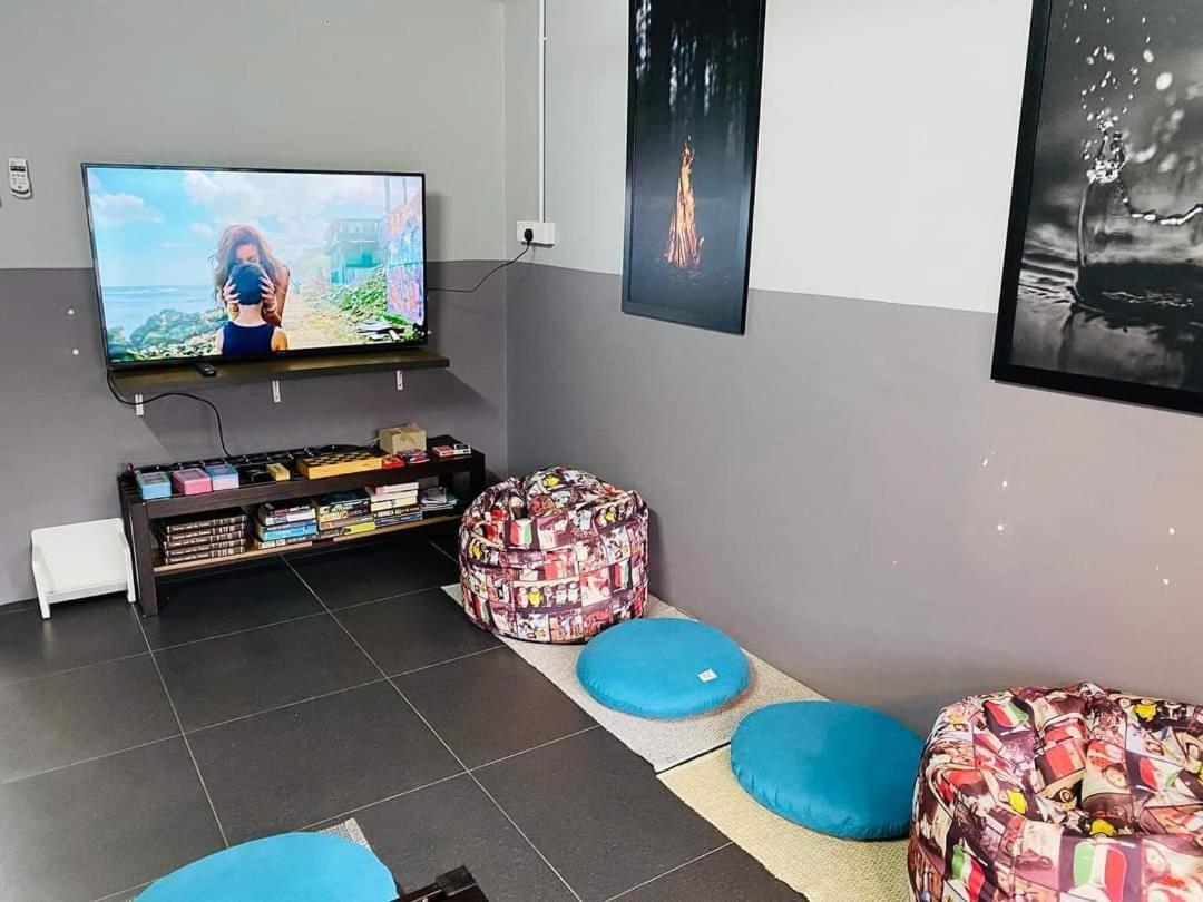 Bricks Cameron Hostel タナ・ラタ エクステリア 写真
